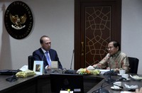 Pertemuan antara Menko Maritim dan Sumber Daya Rizal Ramli dengan Menteri Imigrasi dan Perlindungan Perbatasan Australia Peter Dutton berlangsung selama 1 jam. (Ist).
