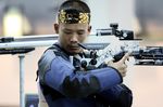 Petembak Indonesia Hasan Busri Raih Medali Perak