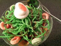 Menu dessert andalan Perfecto Pazta Ice Cream yang terbuat dari pasta betulan dimasak dengan air gula. Dessert ini kemudian diberi es krim, jelly, marshmellow, dan sereal buah.