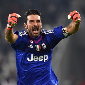 Buffon Diragukan Tampil Lawan Milan