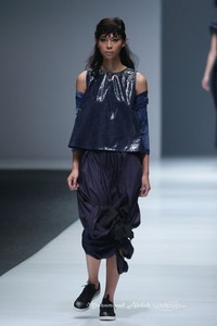 Tuty Cholid x Adi Surantha Ikatan Perancang Mode Indonesia Jakarta Fashion Week 2016 at Senayan City. Jakarta. [Foto: Mohammad Abduh/Wolipop]