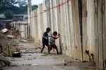 Pemasangan Turap di Cililitan Kecil