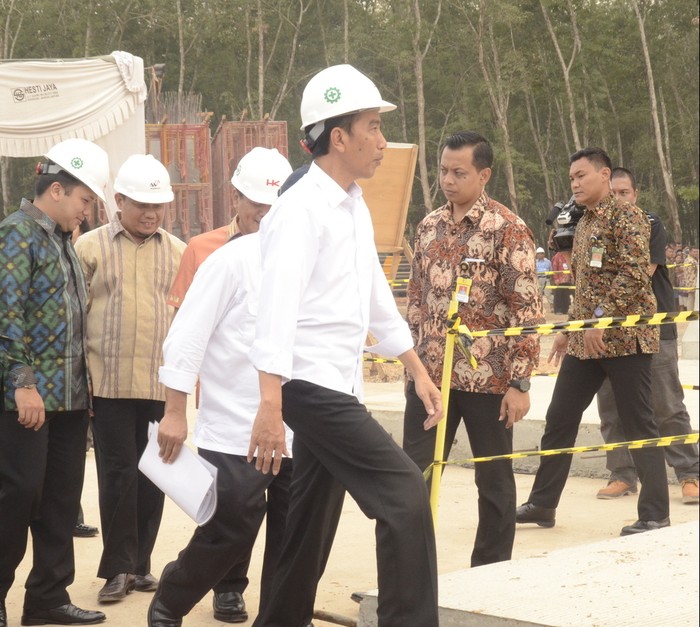 Jokowi Ultimatum Menteri Hingga Bupati Dukung Tol Trans Sumatera