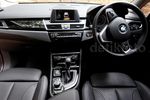 Menguji Tenaga BMW 218i Gran Tourer