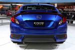 Civic Coupe Terbaru Tampil di Los Angeles