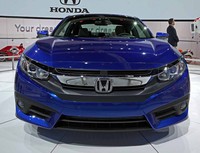 Selain itu, All New Honda Civic Coupe menggunakan lampu yang sudah menggunakan LED Daytime Running Lights, LED Tailights, LED Turning Signal Mirror, Chrome Front Grille dengan desain Solid Wing Face, Trunk Wing Spoiler, LED Foglights, Rain Sensing Wipers, serta New Alloy Wheel 17 inch. Pool/Leftlane News.