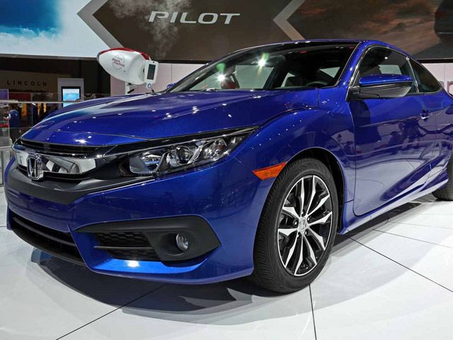 Civic Coupe Terbaru Tampil di Los Angeles