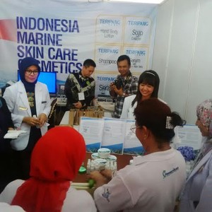 Menteri Susi Kepincut Kosmetika dari Timun Laut