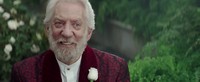 President Snow (Donald Sutherland) adalah tokoh tertinggi dari rezim pemerintahan otoriter Capitol yang menciptakan Hunger Games. (Dok Lionsgate)