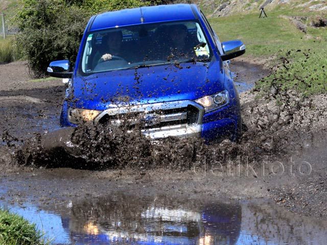 Ford New Ranger Buktikan Ketangguhan di Pegunungan New Zealand