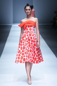 Peggy Hartanto Spring/Summer 2016 Jakarta Fashion Week 2016 at Senayan City. Jakarta. [Foto: Mohammad Abduh/Wolipop]