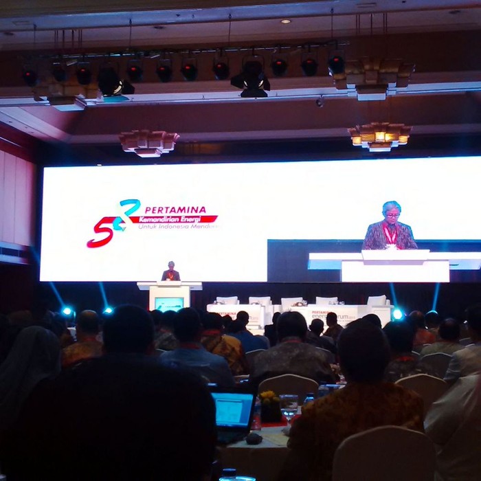 Rini Soemarno Buka Pertamina Energy Forum 2015