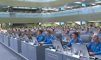 Mengawasi perkembangan serangan melawan ISIS. (istimewa/sputniknews)