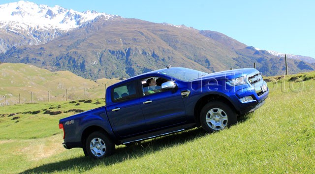 Satu Kata untuk Ford New Ranger, Sadis!