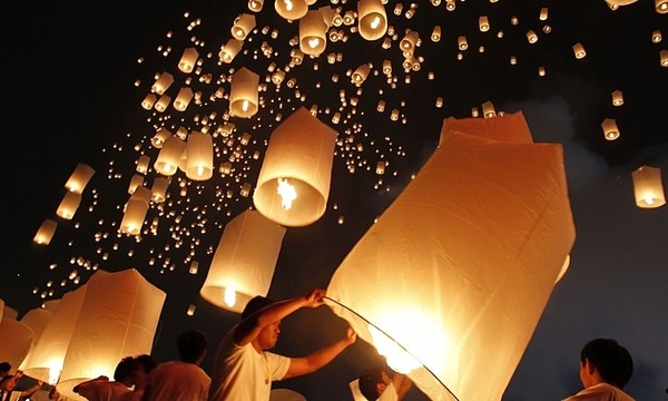 Siap-siap! Puncak Festival Loy Krathong Segera Digelar di Thailand