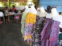 Harga kain batik produksi Belitung Timur ini dijual dengan harga bervariasi. Mulai dari Rp 200 ribu sampai Rp 1 juta (Baban/detikTravel)