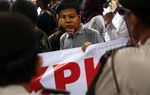 Demo Kecam Setya Novanto