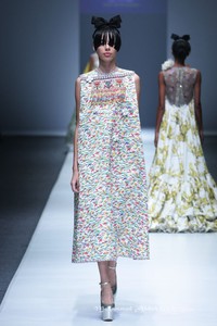 Didi Budiadjo DULUX Jakarta Fashion Week 2016 at Senayan City. Jakarta. [Foto: Mohammad Abduh/Wolipop]