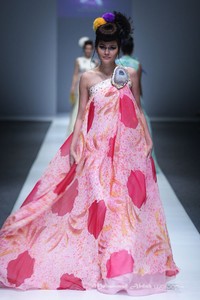 Didi Budiadjo DULUX Jakarta Fashion Week 2016 at Senayan City. Jakarta. [Foto: Mohammad Abduh/Wolipop]