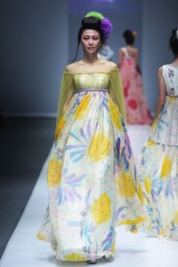 Didi Budiadjo DULUX Jakarta Fashion Week 2016 at Senayan City. Jakarta. [Foto: Mohammad Abduh/Wolipop]