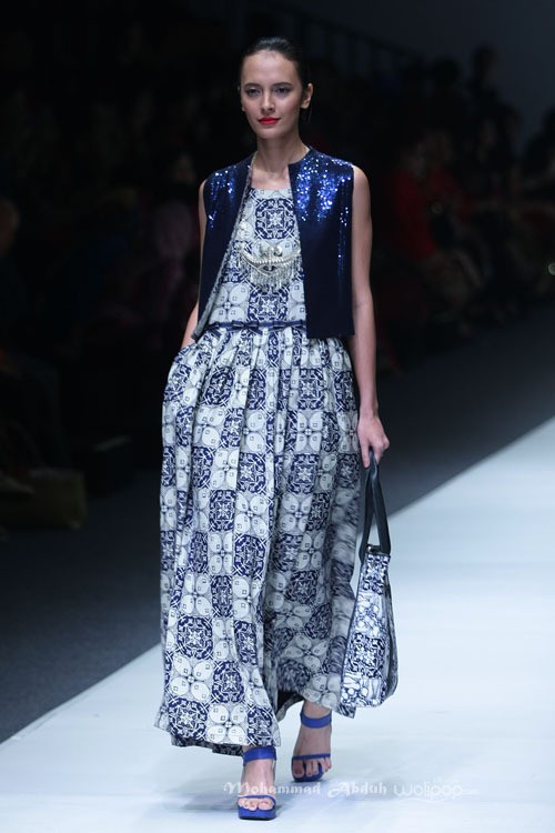 Chossy Latu for Danar Hadi Solometrix Yayasan Jantung Indonesia. Jakarta Fashion Week 2016 at Senayan City. Jakarta. [Foto: Mohammad Abduh/Wolipop]