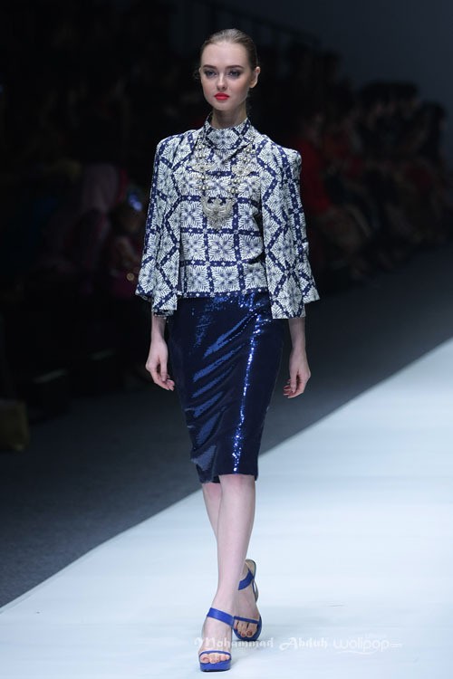 Chossy Latu for Danar Hadi Solometrix Yayasan Jantung Indonesia. Jakarta Fashion Week 2016 at Senayan City. Jakarta. [Foto: Mohammad Abduh/Wolipop]