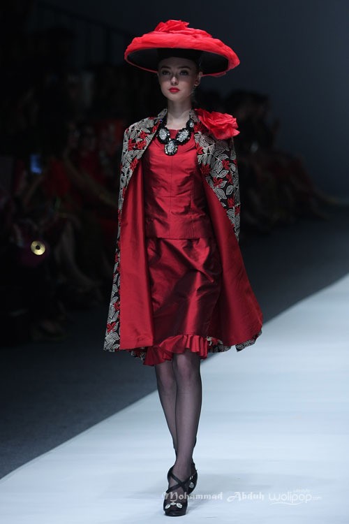 Chossy Latu for Danar Hadi Solometrix Yayasan Jantung Indonesia. Jakarta Fashion Week 2016 at Senayan City. Jakarta. [Foto: Mohammad Abduh/Wolipop]