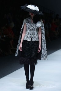 Chossy Latu for Danar Hadi Solometrix Yayasan Jantung Indonesia. Jakarta Fashion Week 2016 at Senayan City. Jakarta. [Foto: Mohammad Abduh/Wolipop]