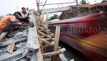 Pembangunan JPO di Atas Rel KA