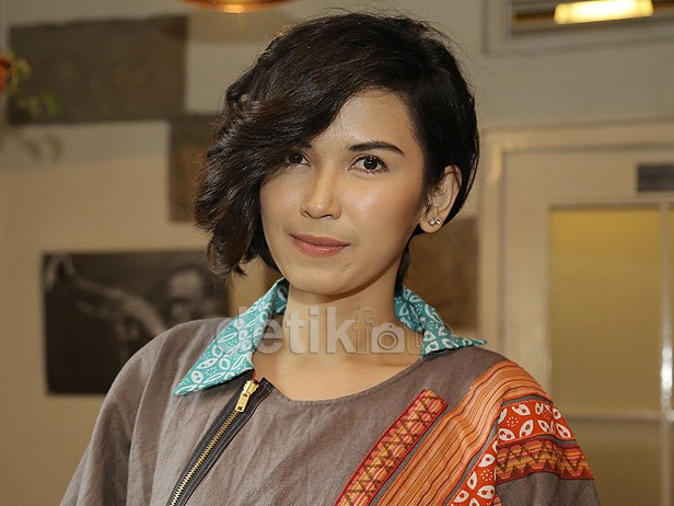 Cerita Dinda Kanya Dewi di Film Terbaru