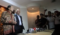 Arifin menyatakan pihaknya akan langsung mengerjakan pembangunannya begitu proses akuisisi tuntas. Diharapkan semua soal teknis akuisisi bisa tuntas pada akhir Desember 2015. Dengan demikian, pembangunan smelter bisa dikerjakan pada awal tahun depan. Pool/dok. Kemenko Maritim.