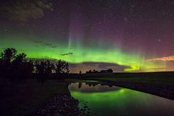 Fotografi Cahaya Aurora yang Spektakuler