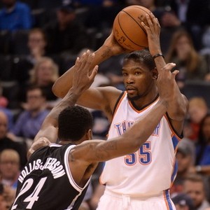 Durant dan Westbrook Pimpin Thunder Kalahkan Nets