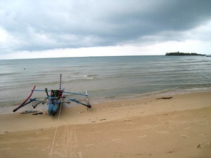 Secantik Ini Pantai Burung Mandi di Belitung Timur