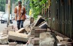Perbaikan Trotoar di Jalan Gelora Senayan