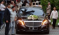 Seperti diketahui, Setya Novanto menggelar pernikahan untuk putri keduanya, Dwina Michaella dengan Jason Harjono. Resepsi pernikahan untuk keduanya akan digelar pada tanggal 4 Desember mendatang di hotel Gran Mulia.