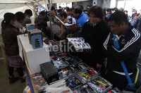 Harga tiap barangnya pun lebih murah jika dibandingkan dengan harga barang di Jakarta. Seperti sepatu balap merk sparco, disini anda bisa dapatkan dengan harga 12.000 Yen atau sekitar Rp. 1.400.000 di Jakarta anda harus merogoh kocek lebih dari Rp.3.000.000.