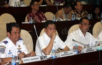 Menhub Jonan (tengah) rapat dengan Panitia Kerja (Panja) Keselamatan, Keamanan, dan Kualitas Penerbangan Nasional Komisi V DPR. Pool/Lamhot Aritonang/detikFoto.