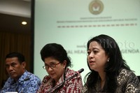 Menko PMK Puan Maharani memberikan penjelasan dalam rapat Global Health Security Agenda.