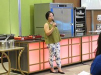 Cooking Class yang bertempat di Pullmann Hotel Central Park ini dibuka oleh Odilia Winneke selaku Managing Editor detikFood.