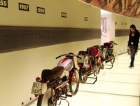 Line up motor balap Ducati di era tahun 1970-an.