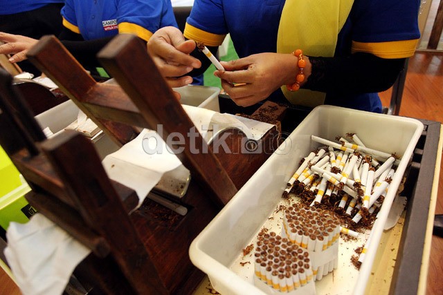 Cukai Rokok Kretek Tangan Tak Naik, Ini Alasannya