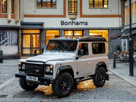 Land Rover Defender Produk ke-2 Juta Ini Akan Dilelang