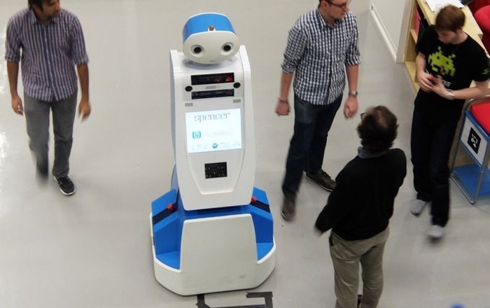 Bandara Schiphol Kini Punya Robot yang Siap Bantu Wisatawan