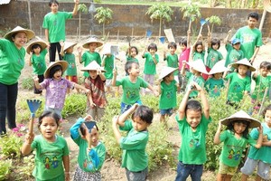 Elianor Gerrard Ingin Wujudkan Pusat Sayur dan Buah di Yogyakarta