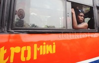 Mereka selanjutnya dibawa ke Polda Metro Jaya.