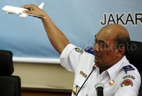 Ketua KNKT Soerjanto Tjahjono menjelaskan penyebab jatuhnya pesawat AirAsia QZ8501 di Perairan Selat Karimata pada 28 Desember 2014 lalu.