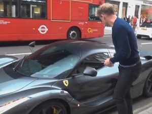 Gordon Ramsay Kepincut LaFerrari