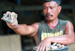 Penambang Emas Tradisional Desa Ratatotok
