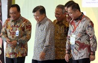 Direktur Utama BTN Maryono dan Menteri Pekerjaan Umum dan Perumahan Rakyat (PUPR) Basuki Hadimuljono juga hadir dalam acara tersebut. Pool/dok REI.